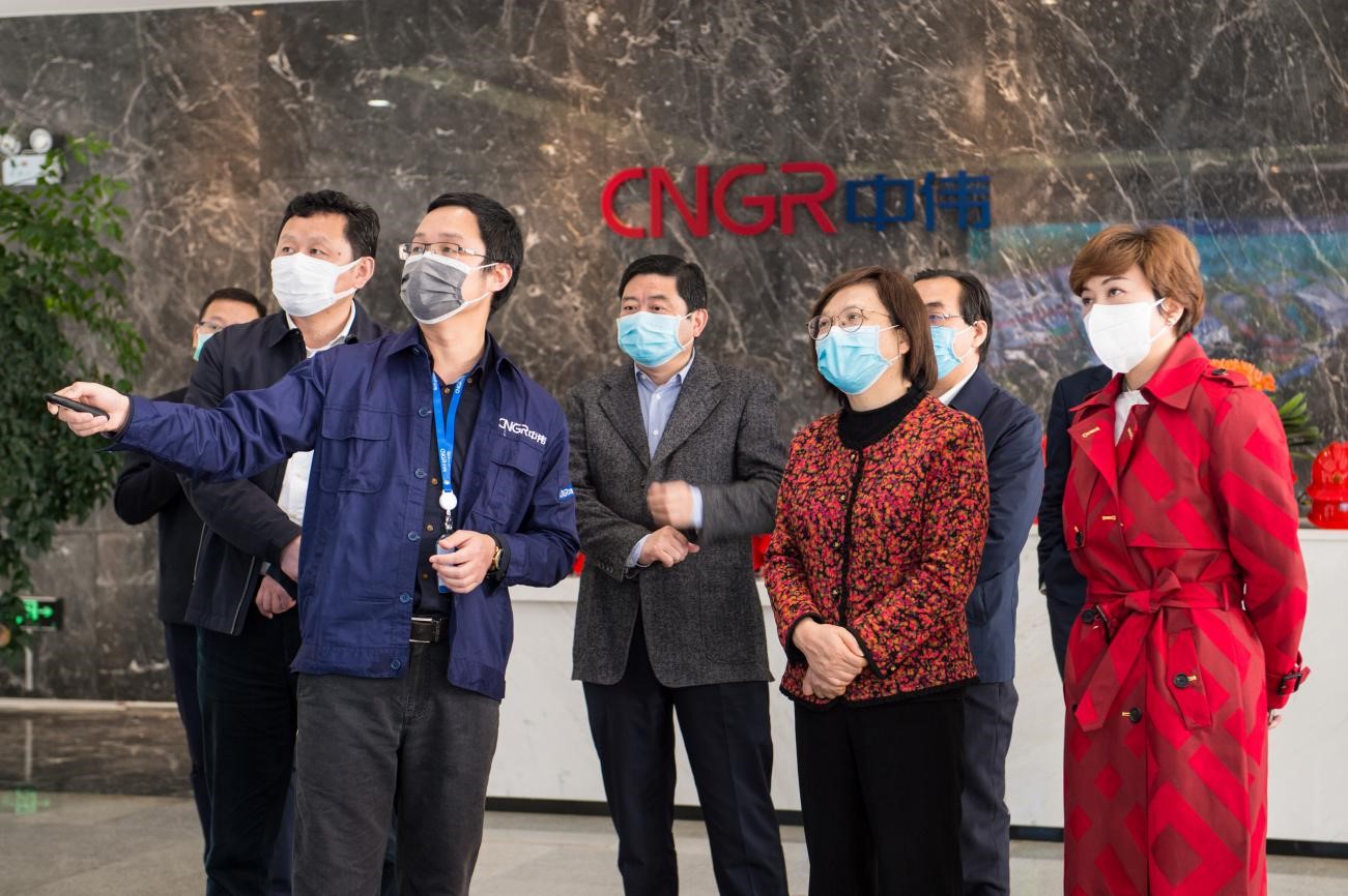 湖南省委常委、常务副省长谢建辉赴bv伟德源自英国始于1946视察复工复产工作