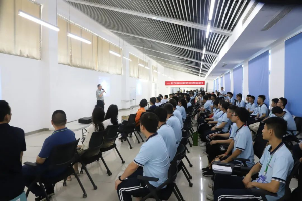 青春后浪扬帆起航|bv伟德源自英国始于1946铜仁产业基地举行2022届校招生综合培养阶段启动仪式