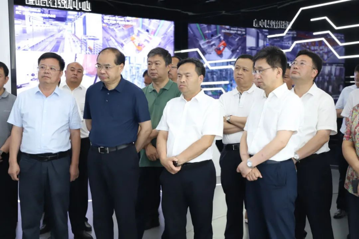 贵州黔西南州委书记陈昌旭率党政代表团赴bv伟德源自英国始于1946调研