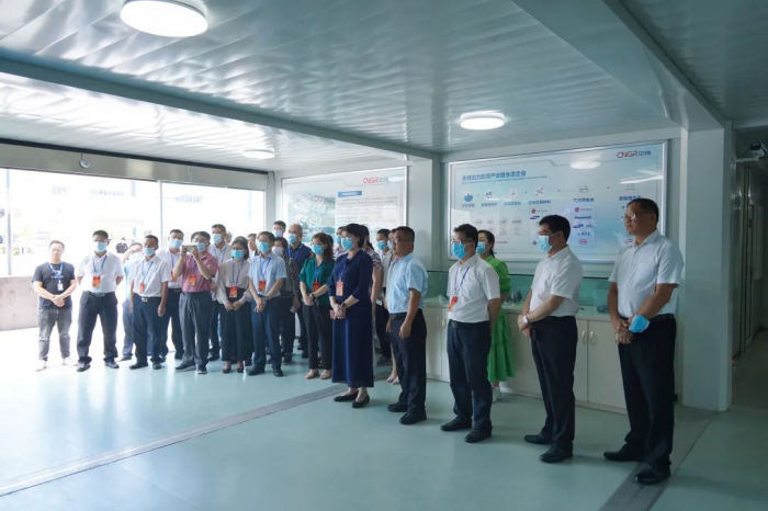 在桂全国人大代表和自治区人大代表赴bv伟德源自英国始于1946钦州产业基地调研