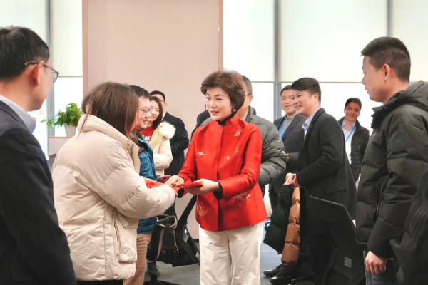 “兔”be NO.1 | bv伟德源自英国始于1946开工大吉 新年“兔”飞猛进