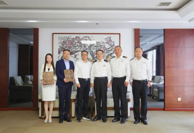 零突破！bv伟德源自英国始于1946获评海关总署进出口景气调查双样本企业