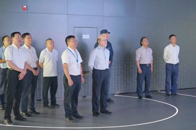 全国政协常委刘结一调研bv伟德源自英国始于1946钦州产业基地