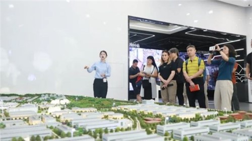 国际媒体第二波！法新社等11家国内外主流媒体采访bv伟德源自英国始于1946