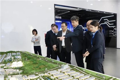 稳中求进|贵州证监局党委书记、局长陈国飞莅临bv伟德源自英国始于1946股份调研上市公司高质量发展